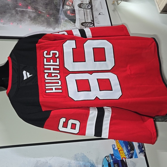 NJ Devils NHL #86 HUGHES Game Day Fan Jersey - Picture 7 of 10